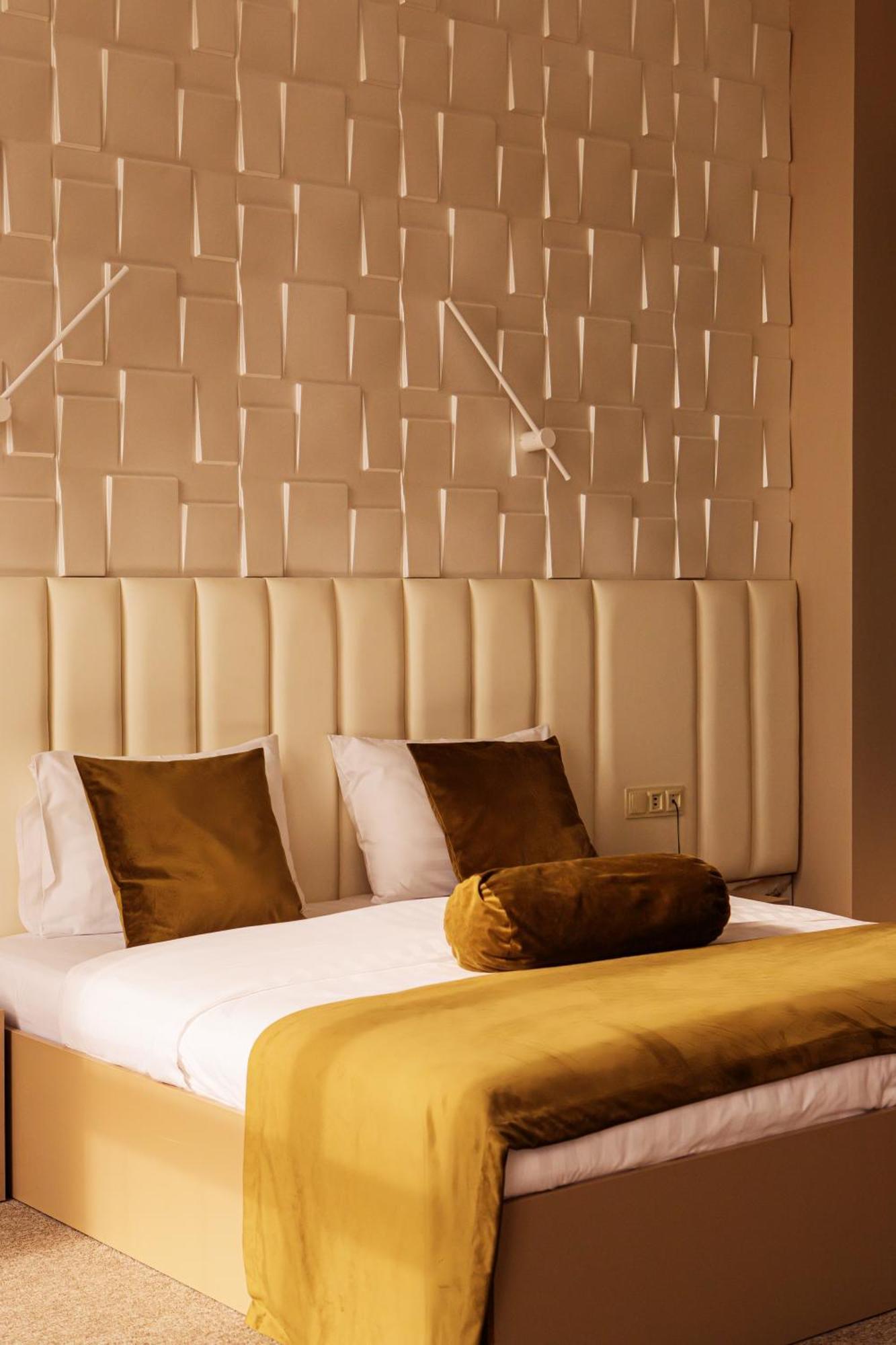 Port Plaza Evn Hotel P'arak'ar Luaran gambar