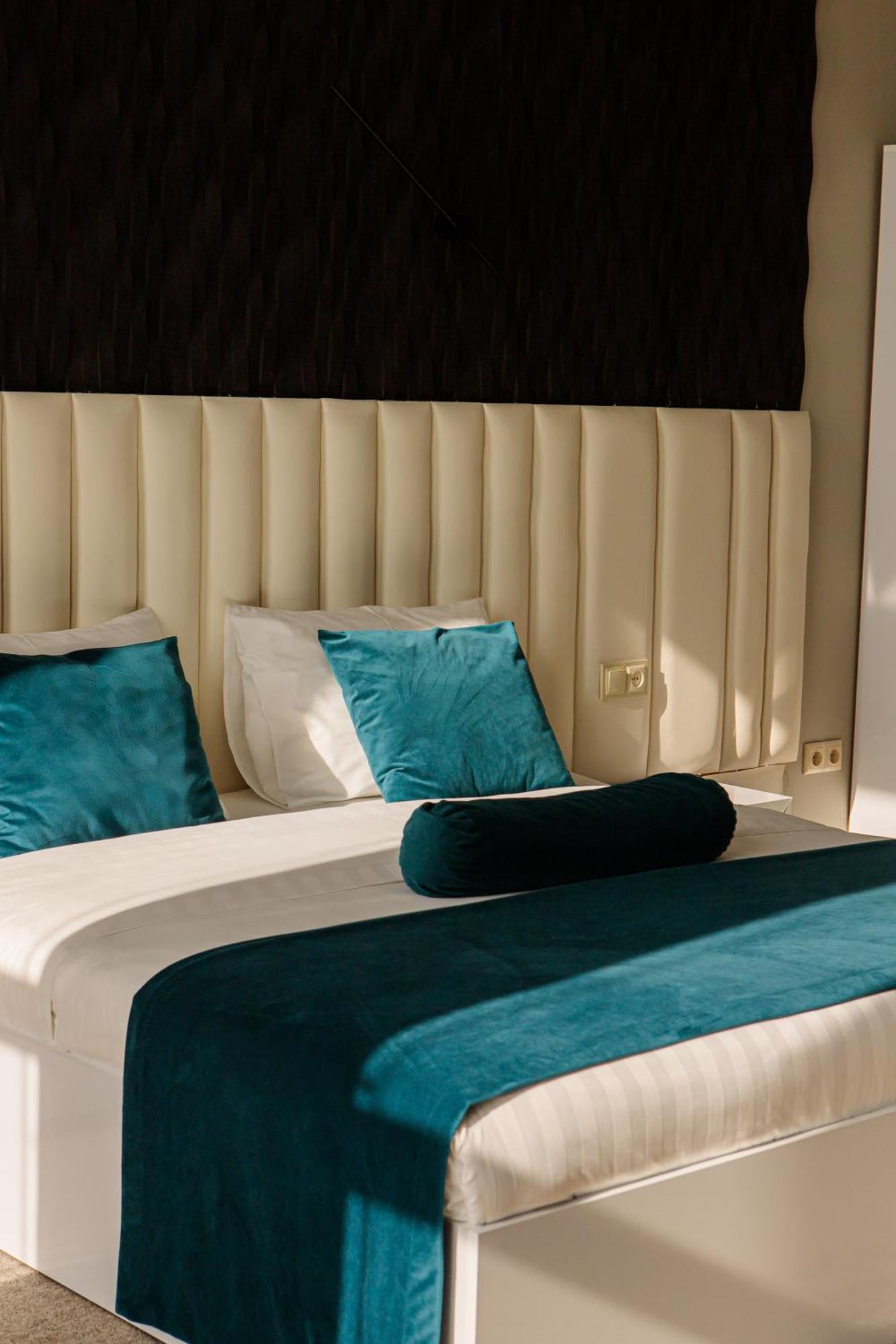 Port Plaza Evn Hotel P'arak'ar Luaran gambar