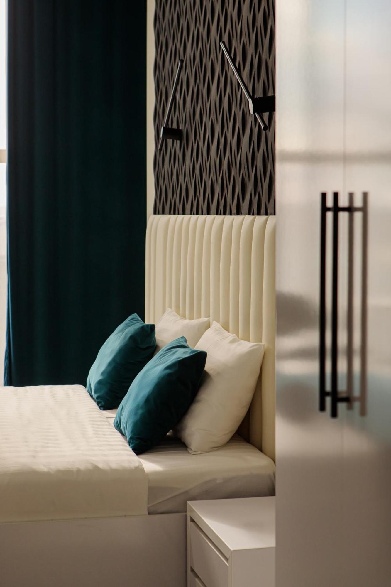 Port Plaza Evn Hotel P'arak'ar Luaran gambar