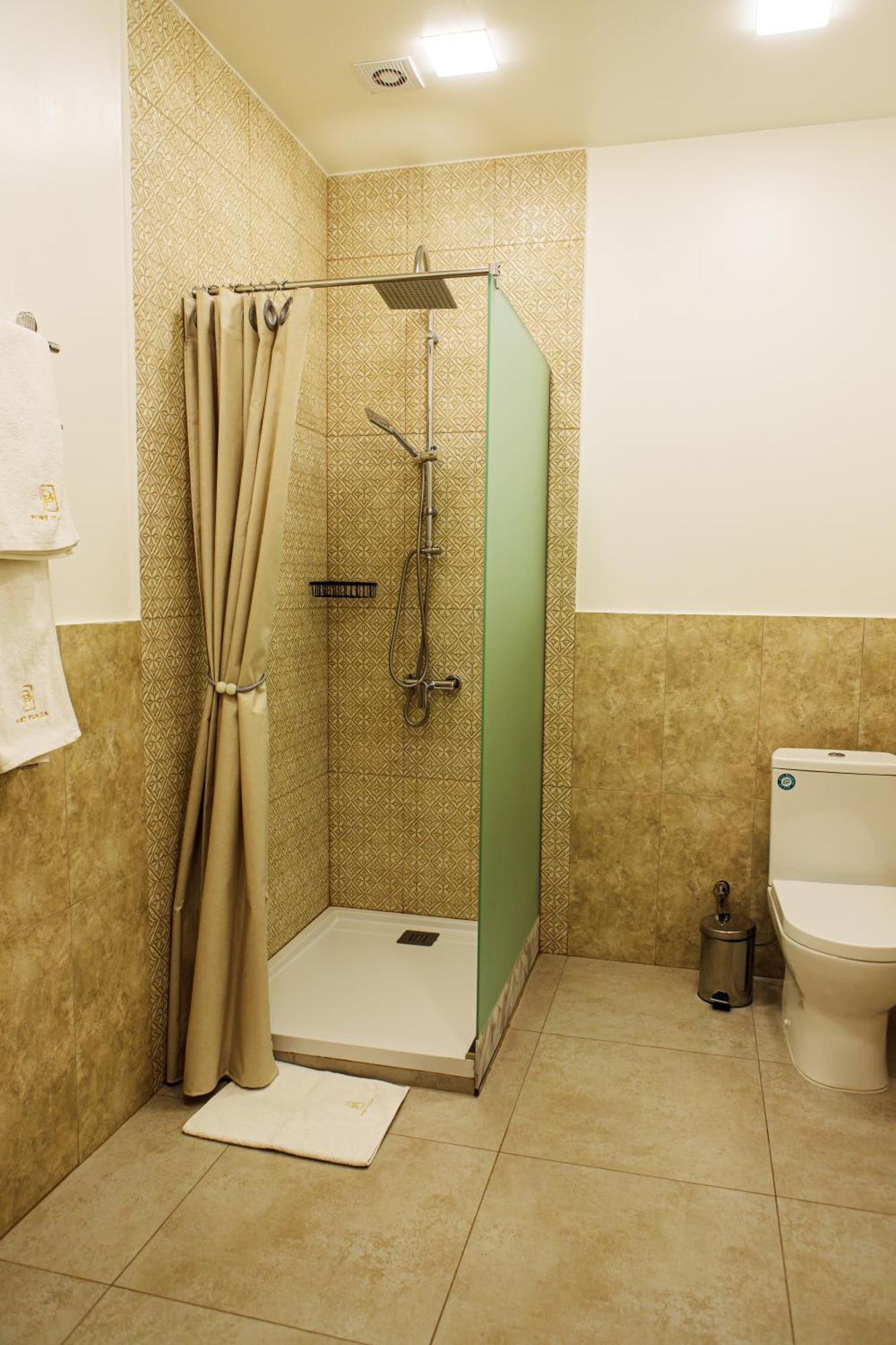 Port Plaza Evn Hotel P'arak'ar Luaran gambar